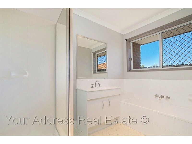 13 Rowena Court, Boronia Heights QLD 4124