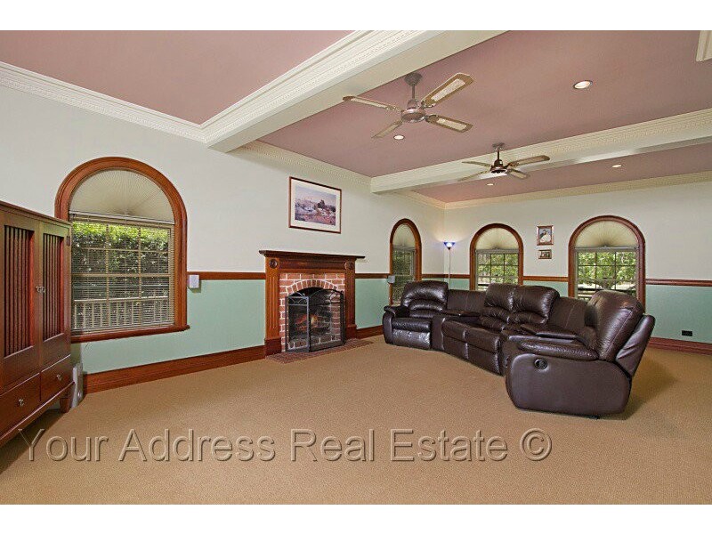 39 Spinebill Drive, Greenbank QLD 4124