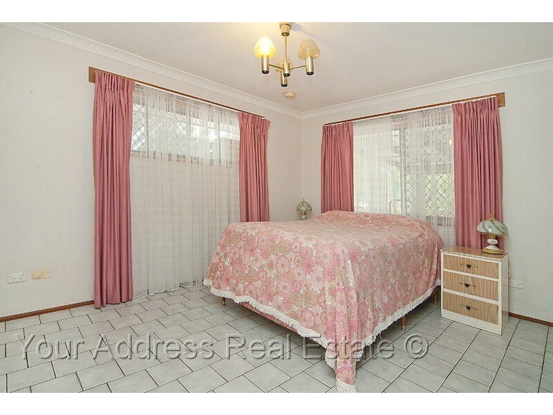 89 Chesterfield Road, Park Ridge South QLD 4125