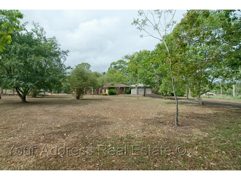 89 Chesterfield Road, Park Ridge South QLD 4125