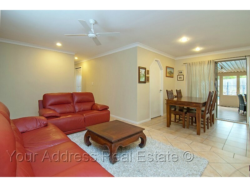 12 Centaurus Crescent, Regents Park QLD 4118