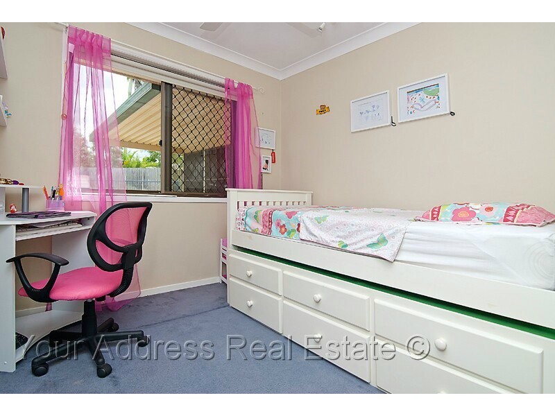 12 Centaurus Crescent, Regents Park QLD 4118