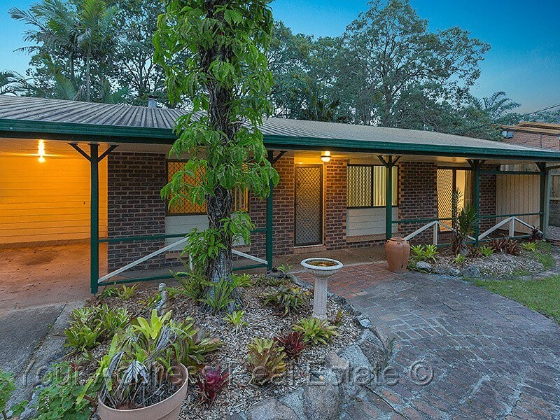18 Vergulde Road, Regents Park QLD 4118