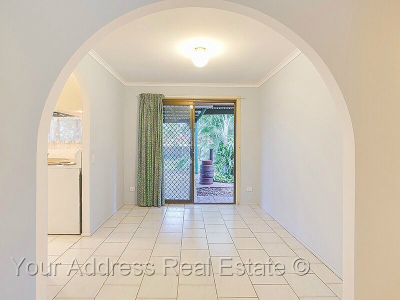 18 Vergulde Road, Regents Park QLD 4118