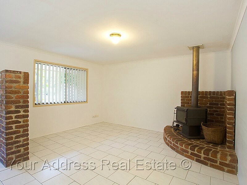 18 Vergulde Road, Regents Park QLD 4118