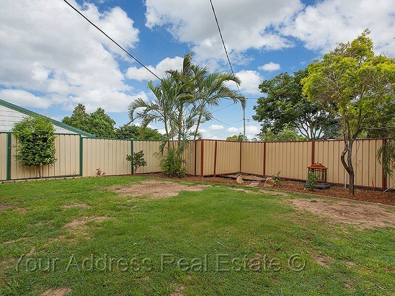 28 Westwood Drive, Hillcrest QLD 4118