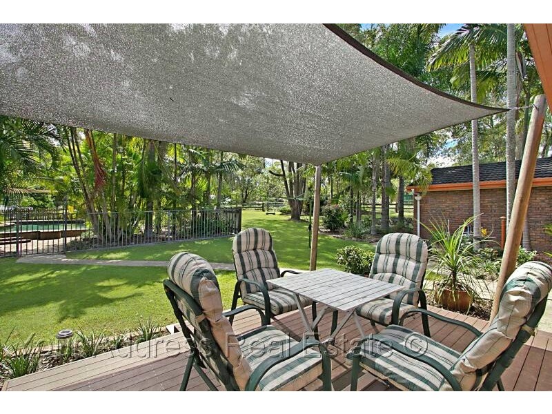 38 Hilton Road, Greenbank QLD 4124