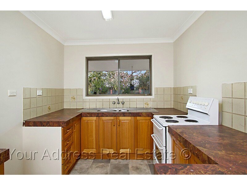 55 Sweetgum Street, Hillcrest QLD 4118