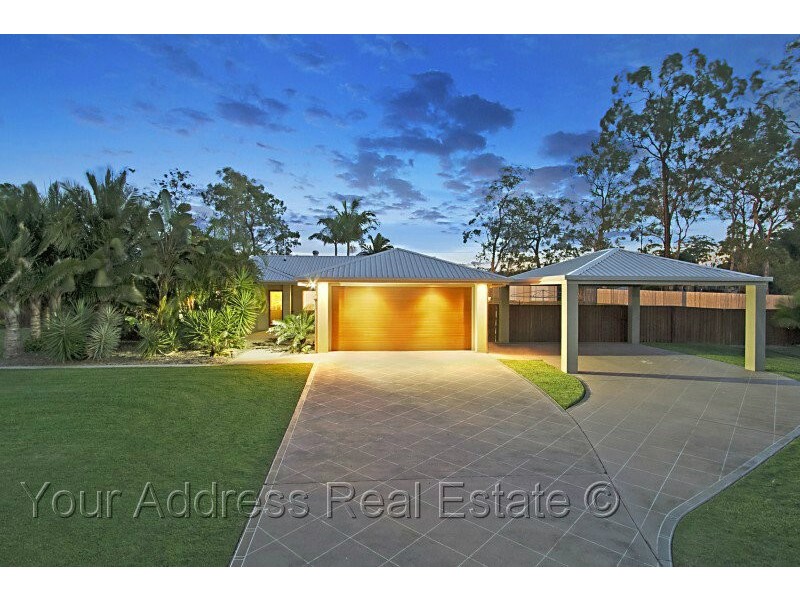 27 Merluna Road, Park Ridge South QLD 4125