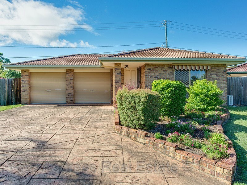 8 Paroo Place, Hillcrest QLD 4118
