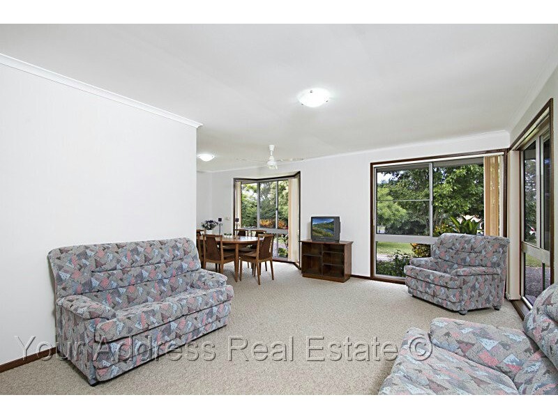 42 Carlton Road, Greenbank QLD 4124