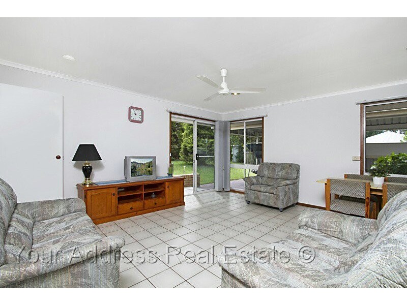 42 Carlton Road, Greenbank QLD 4124