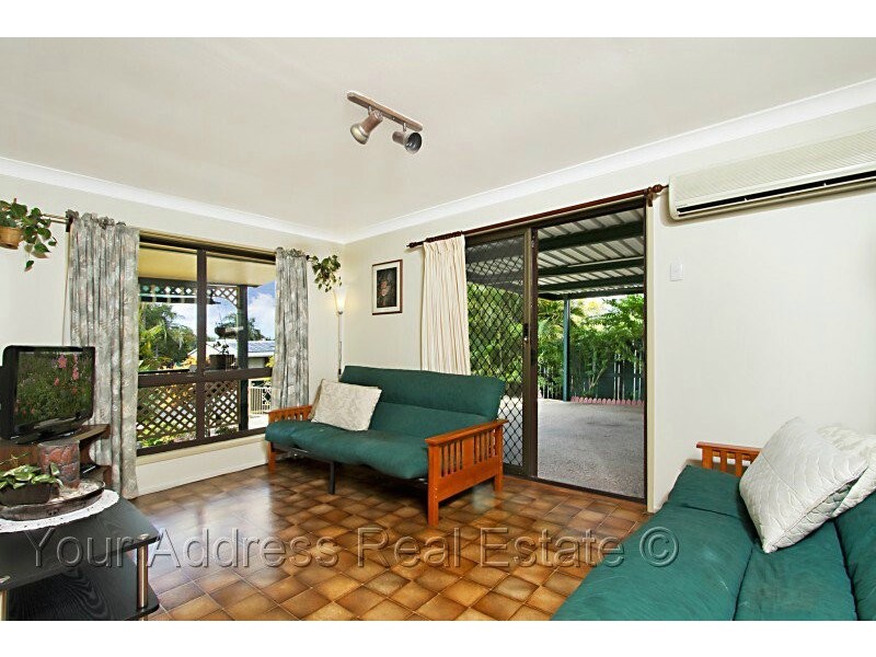 24 Bursaria Street, Crestmead QLD 4132