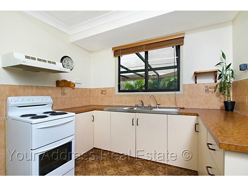 24 Bursaria Street, Crestmead QLD 4132