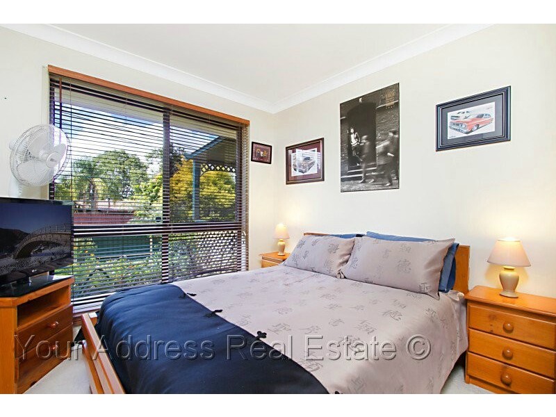 24 Bursaria Street, Crestmead QLD 4132