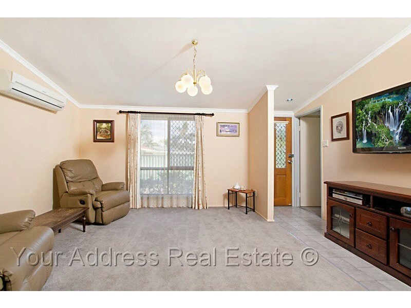 24 Brett Avenue, Browns Plains QLD 4118