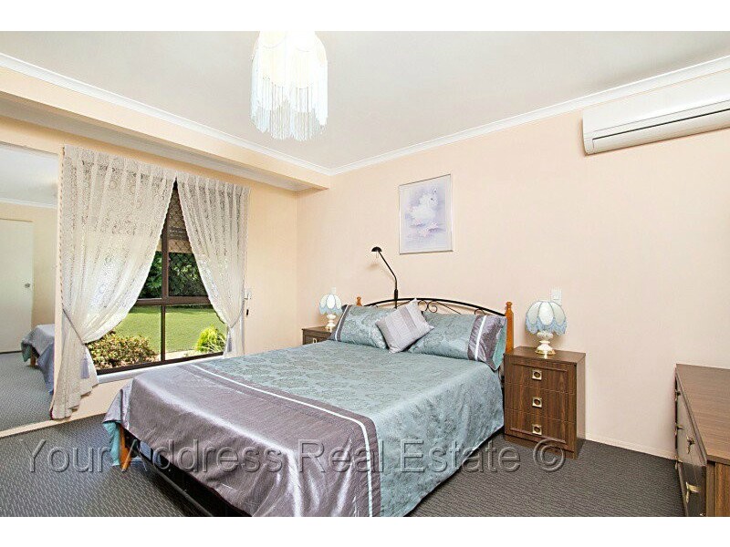 24 Brett Avenue, Browns Plains QLD 4118