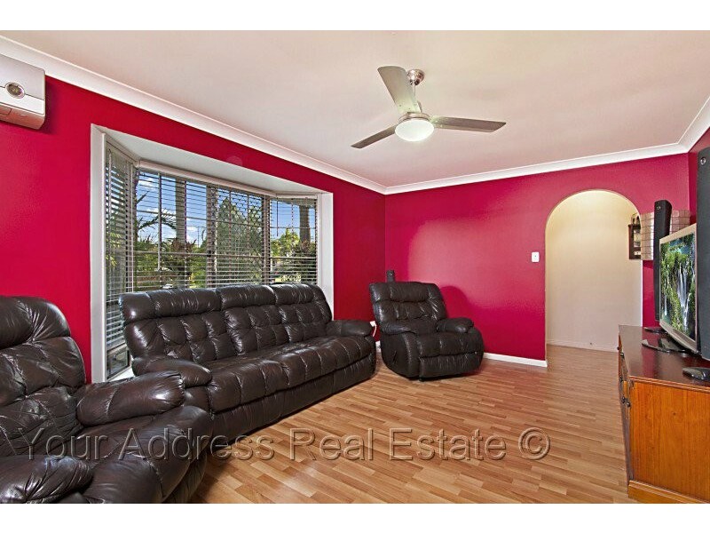 31 Redgum Drive, Regents Park QLD 4118