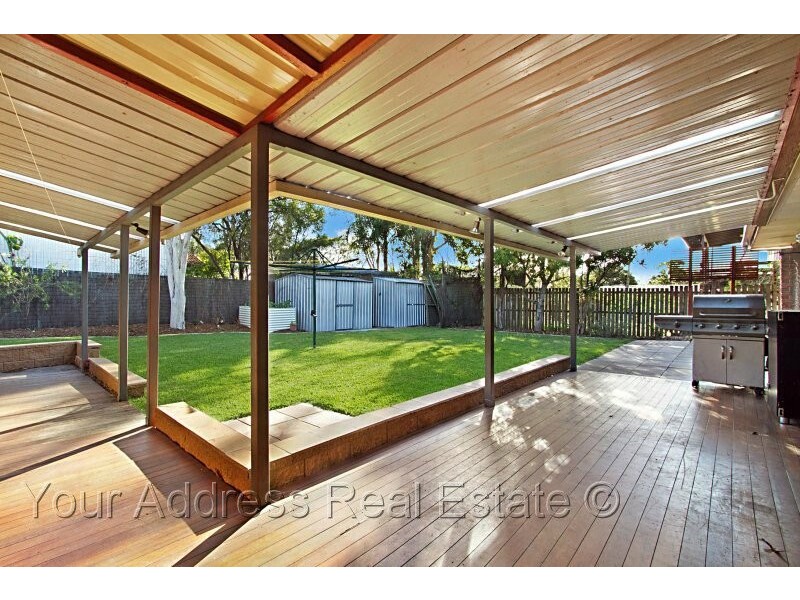 1 Bushlark Street, Crestmead QLD 4132