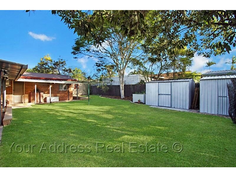 1 Bushlark Street, Crestmead QLD 4132