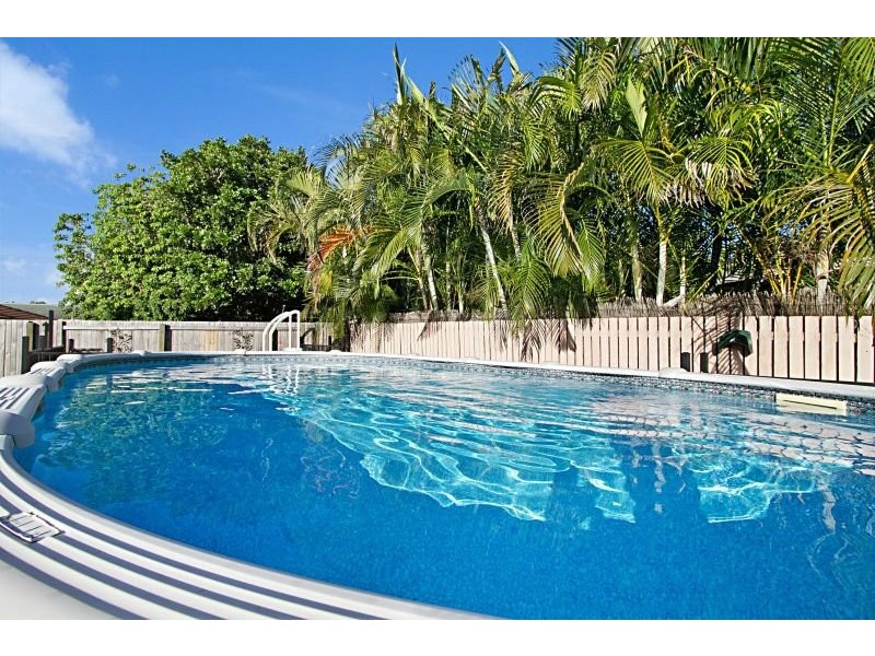 52 Federation Drive, Hillcrest QLD 4118