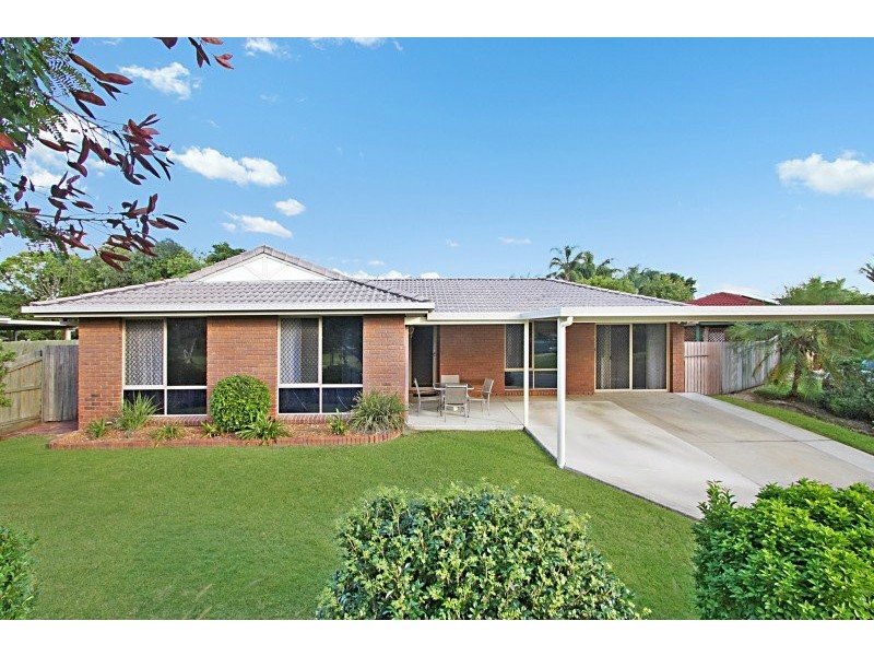 52 Federation Drive, Hillcrest QLD 4118