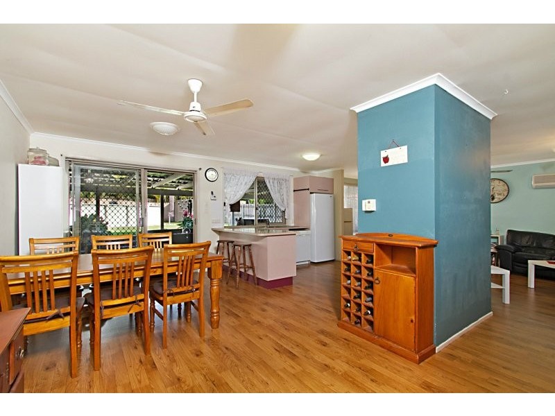 52 Federation Drive, Hillcrest QLD 4118