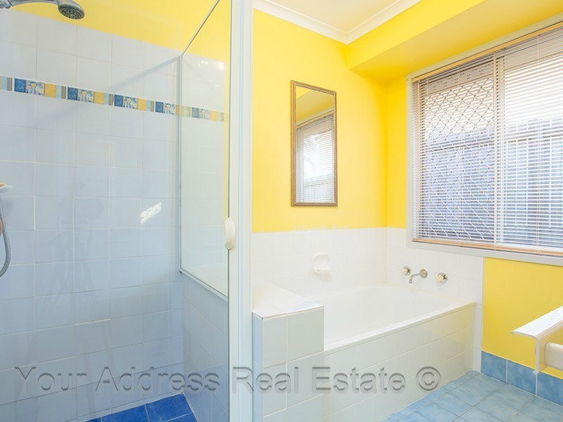 59 Radiata Street, Hillcrest QLD 4118