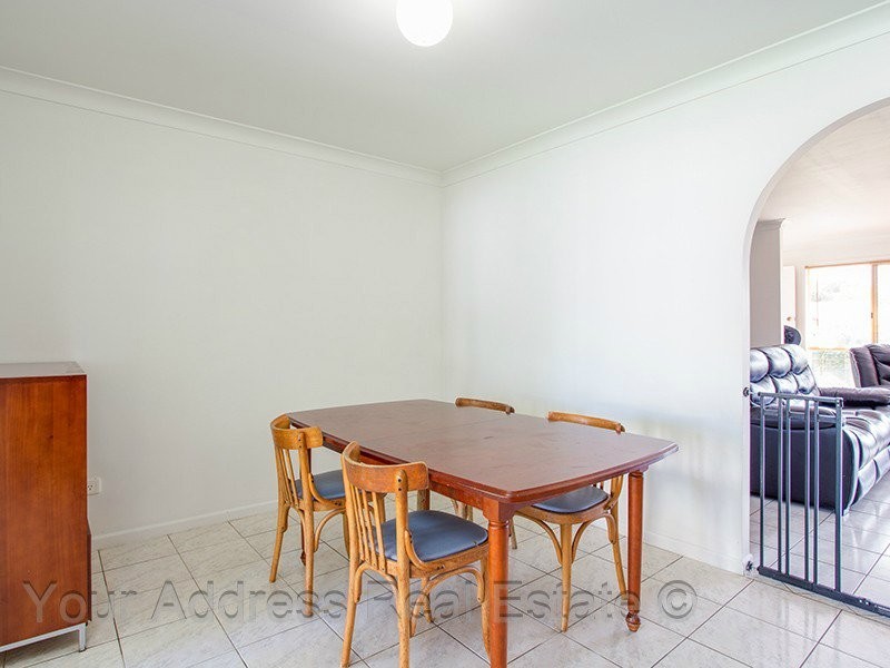 8 Belford Street, Boronia Heights QLD 4124