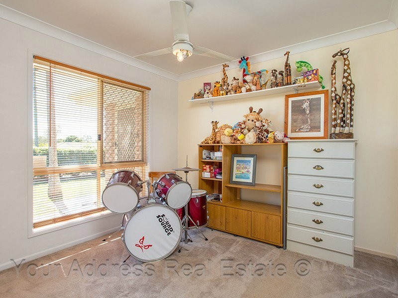 8 Belford Street, Boronia Heights QLD 4124