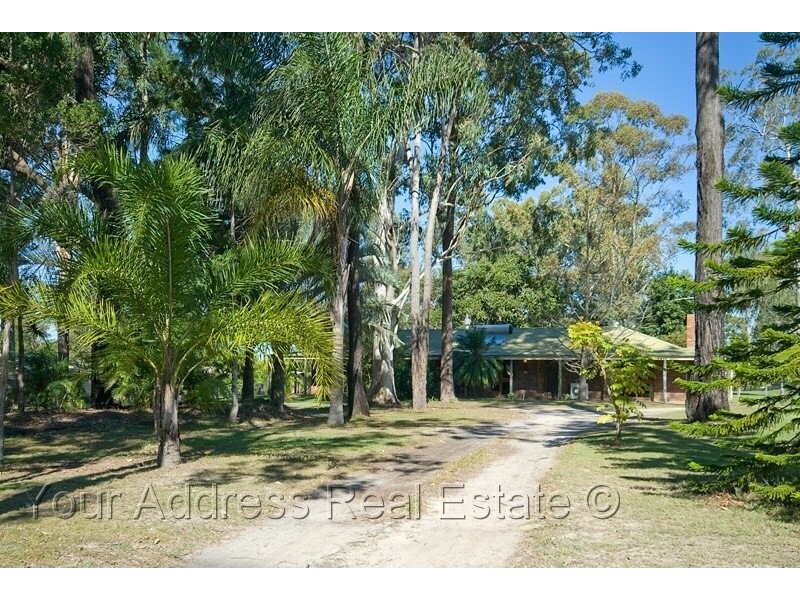 85 Crest Road, Greenbank QLD 4124