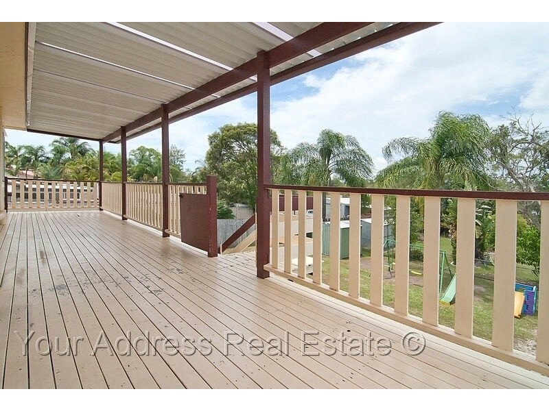 74 Trulson Drive, Crestmead QLD 4132