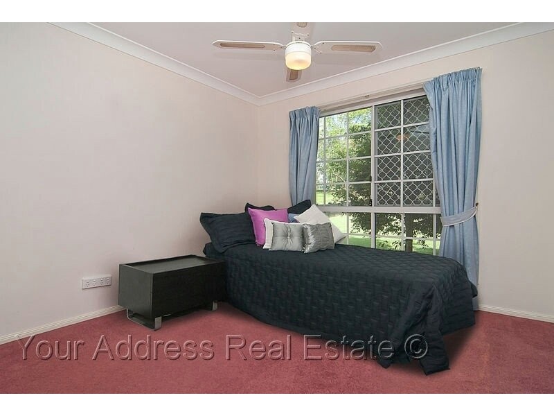 672-676 Middle Road, Greenbank QLD 4124