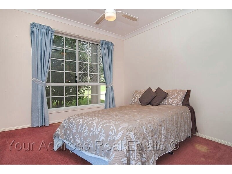 672-676 Middle Road, Greenbank QLD 4124