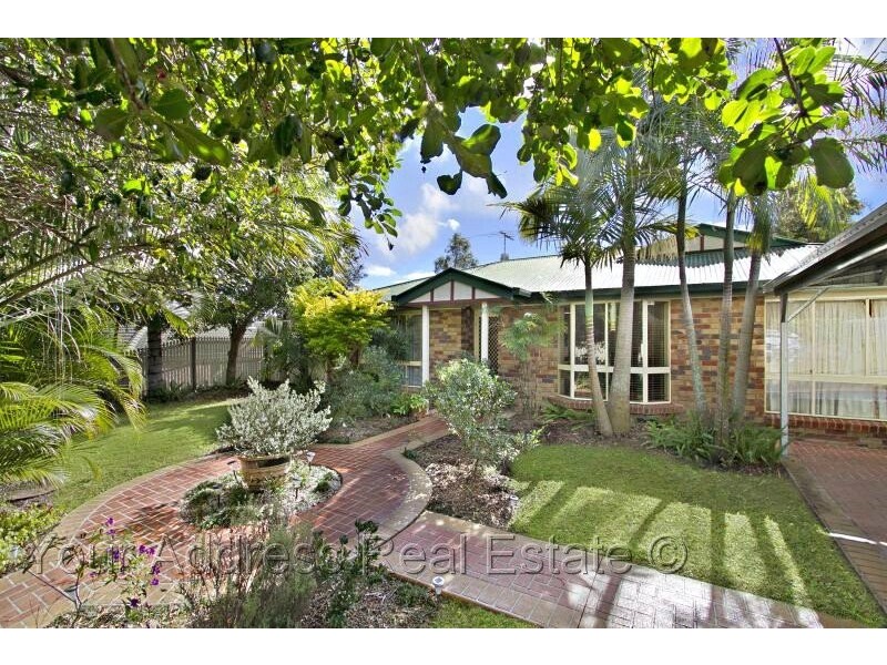 4 Bansii Place, Regents Park QLD 4118