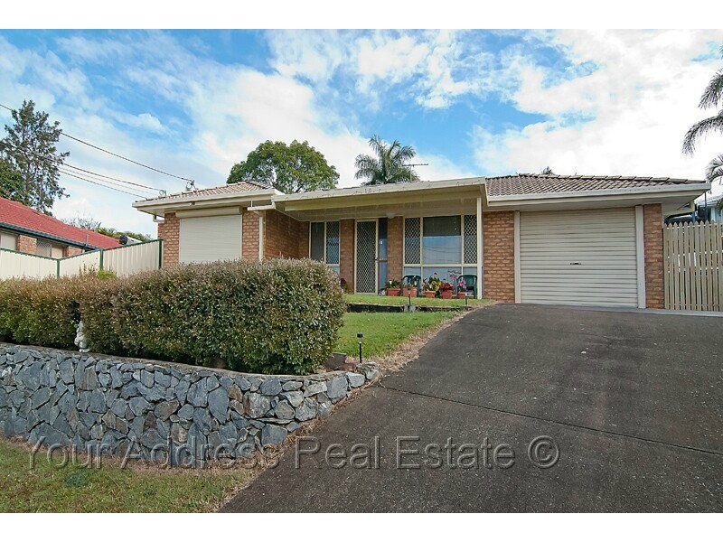 10 Phoenix Court, Regents Park QLD 4118