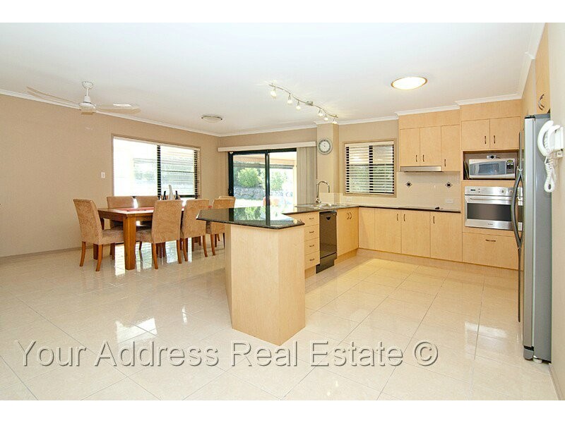 294 Equestrian Drive, New Beith QLD 4124