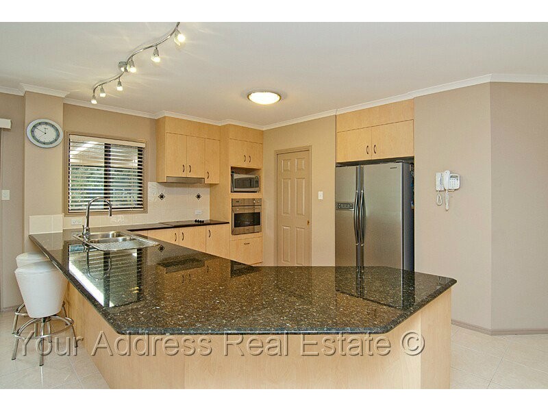 294 Equestrian Drive, New Beith QLD 4124