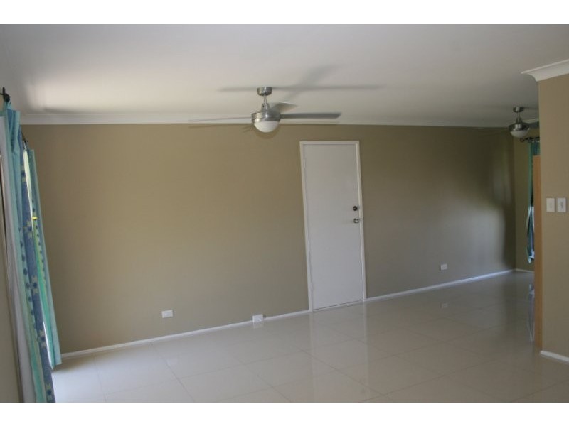 34 Redgum Drive, Regents Park QLD 4118