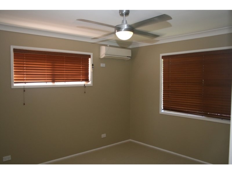 34 Redgum Drive, Regents Park QLD 4118