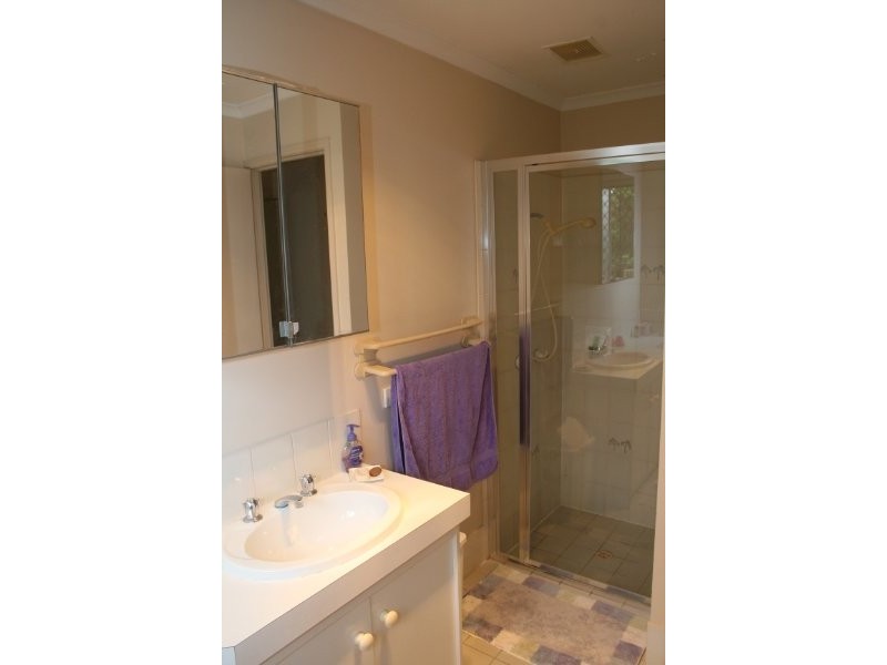 25 Cosway Street, Hillcrest QLD 4118