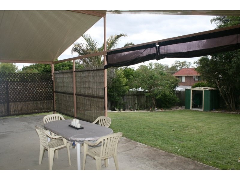 25 Cosway Street, Hillcrest QLD 4118