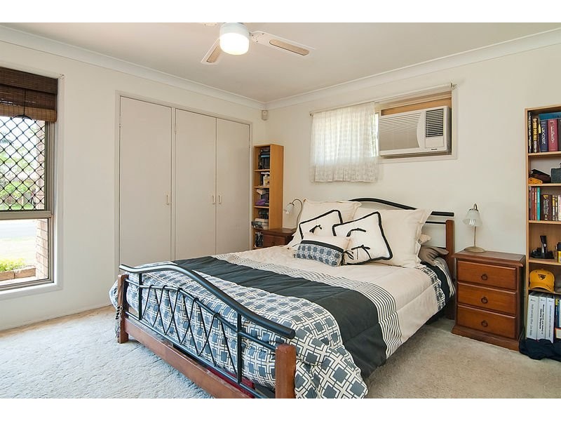 10 Fairbairn Street, Marsden QLD 4132