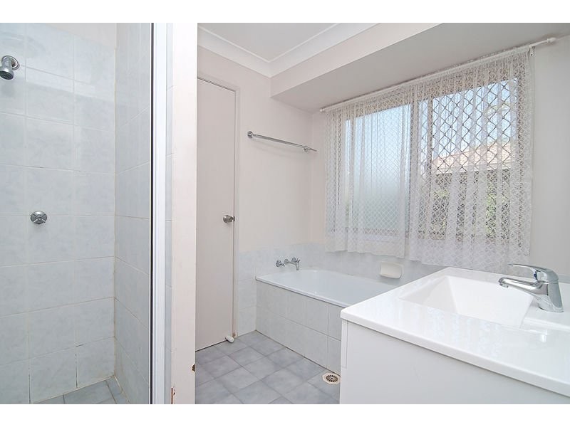 10 Fairbairn Street, Marsden QLD 4132