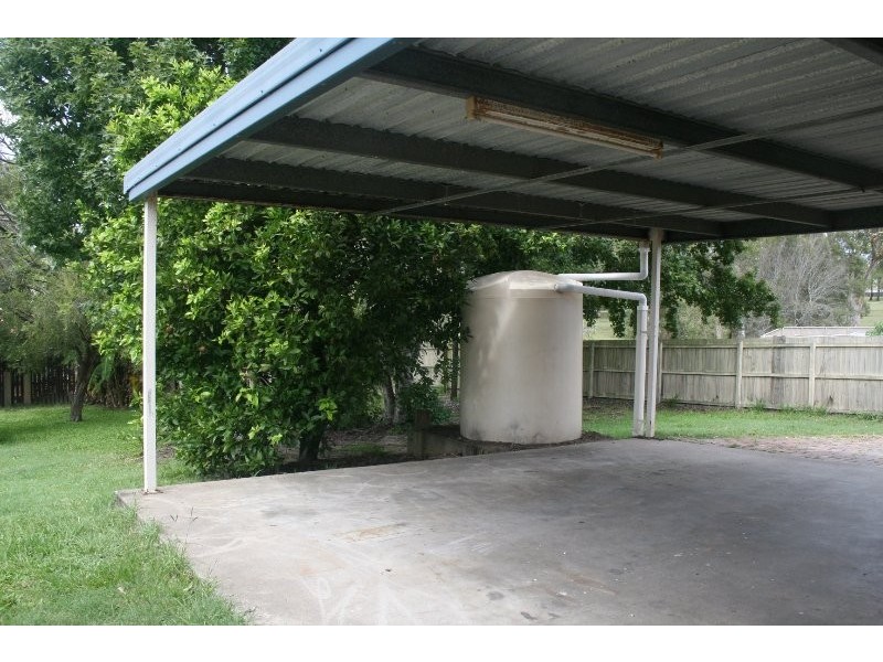 24 Strathallen Drive, Boronia Heights QLD 4124