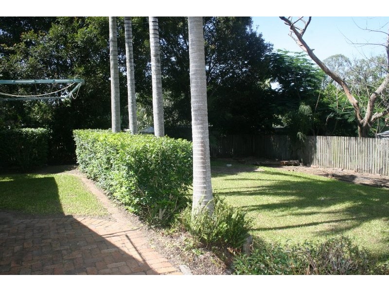 13 Penfold Street, Hillcrest QLD 4118