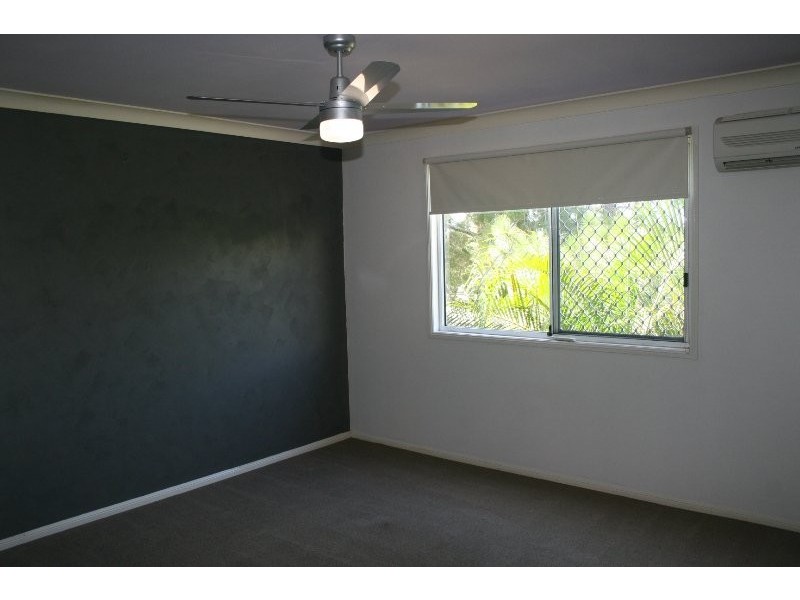 2,7 Sussex Street, Browns Plains QLD 4118