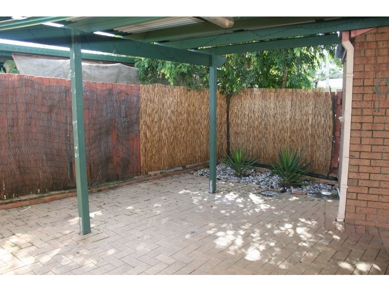 2,7 Sussex Street, Browns Plains QLD 4118