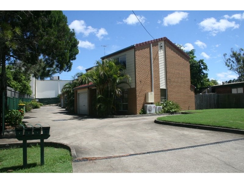 2,7 Sussex Street, Browns Plains QLD 4118