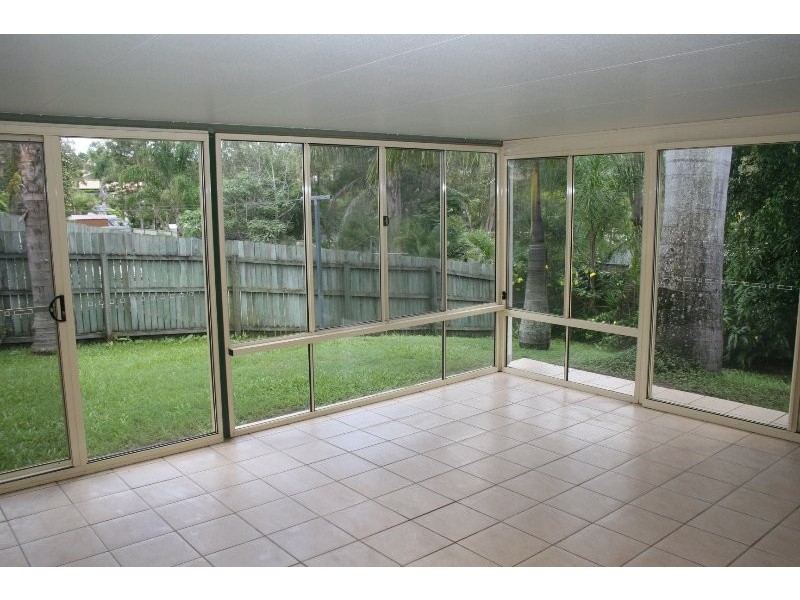 3 Jessie Crescent, Bethania QLD 4205